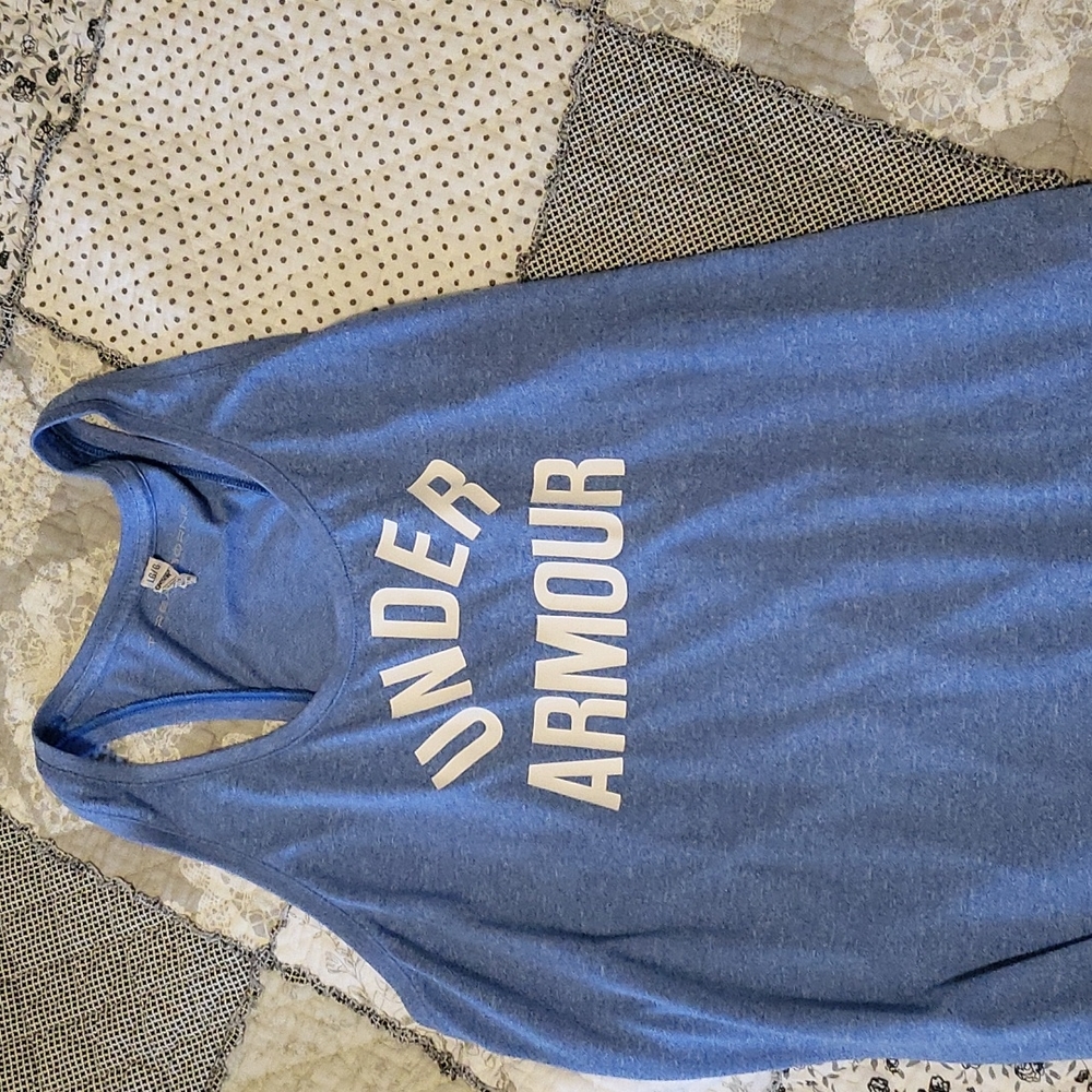 Women's Under Armour tank